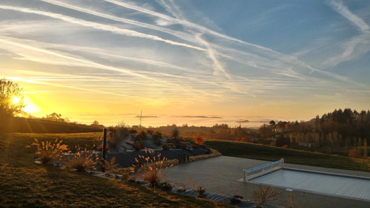 La Sarlamandre, Chambres Et Table D'Hotes Marcillac-Saint-Quentin Ngoại thất bức ảnh