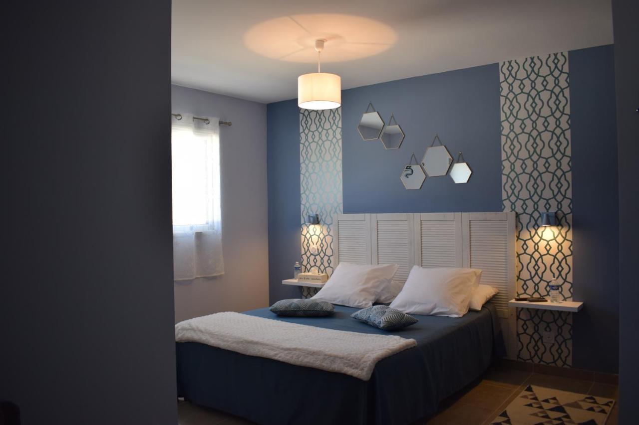 La Sarlamandre, Chambres Et Table D'Hotes Marcillac-Saint-Quentin Ngoại thất bức ảnh