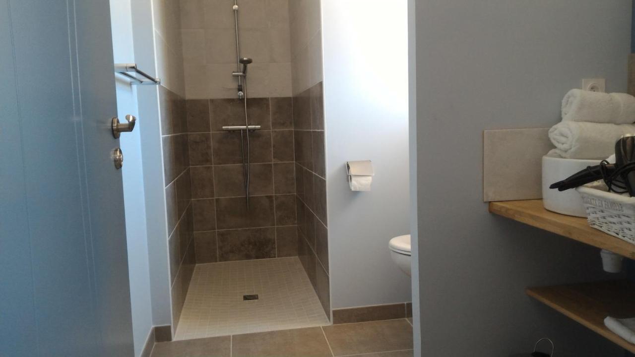 La Sarlamandre, Chambres Et Table D'Hotes Marcillac-Saint-Quentin Ngoại thất bức ảnh